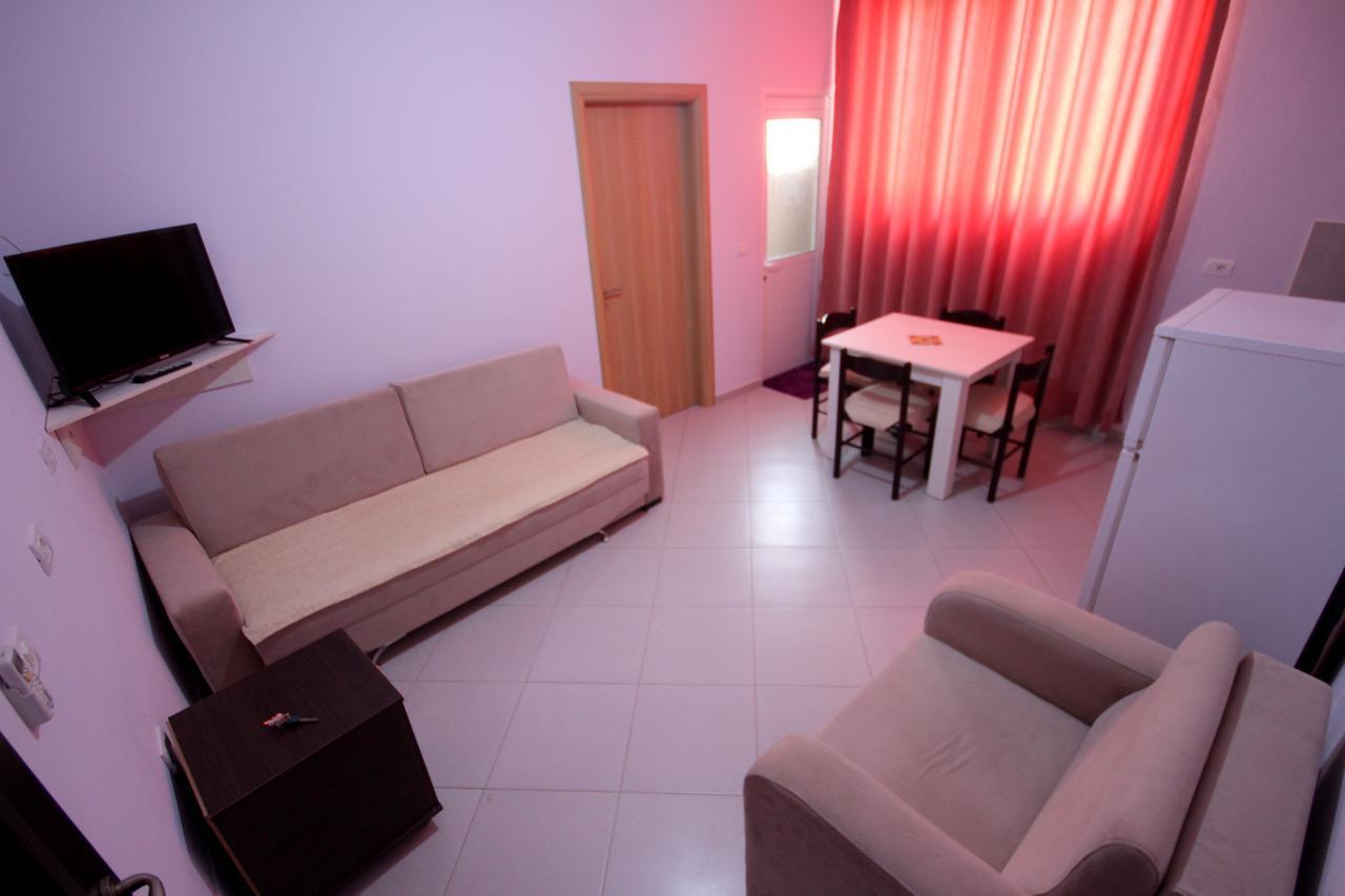 Ideal Holiday Apartments Sarande Bagian luar foto